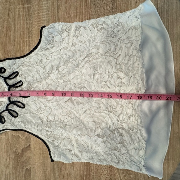 White Lace Sleeveless Top with Black Trim - Picture 9 of 10